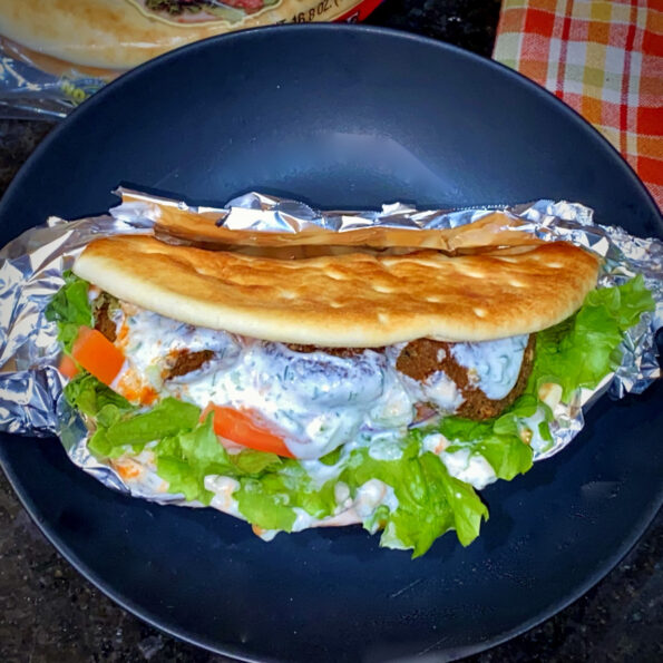 Falafel gyro