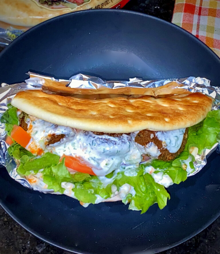 Falafel gyro