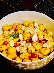 Roasted Spicy Phool Makhana Snack