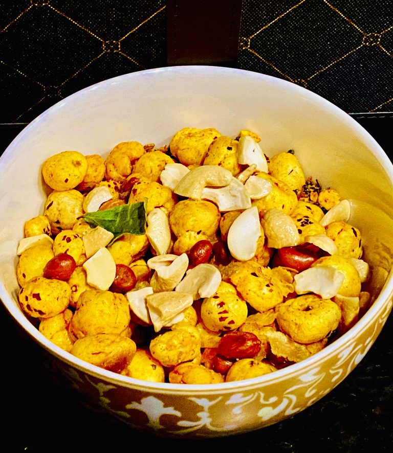 Roasted Spicy Phool Makhana Snack